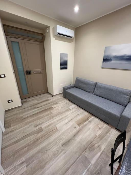 La Dimora Etnea Apartment คาตาเนีย ภายนอก รูปภาพ