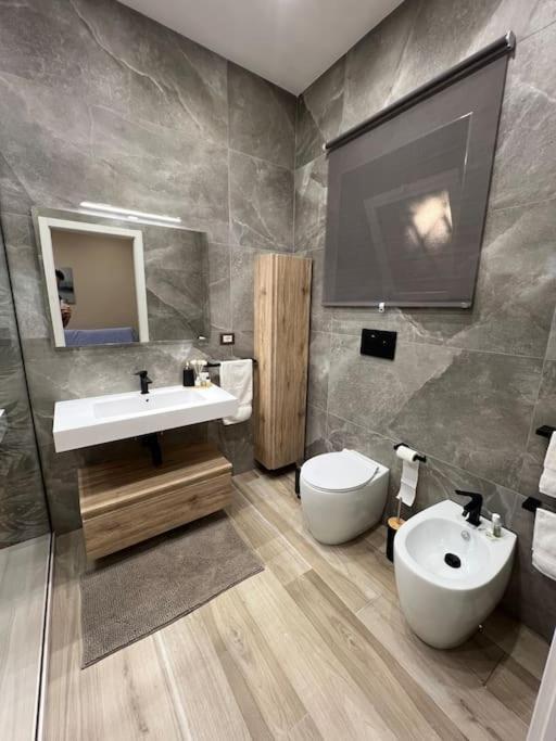 La Dimora Etnea Apartment คาตาเนีย ภายนอก รูปภาพ